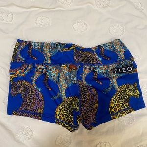 *rare* Cheetah Fleo shorts